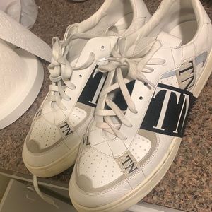 Valentino garavani men’s designer shoes